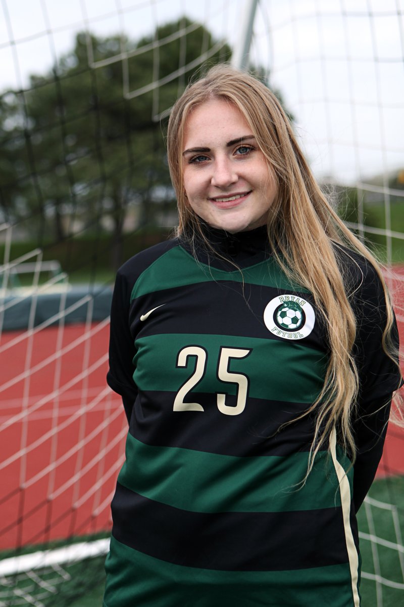 Bryan Girls Soccer (@bryangirlssocc1) on Twitter photo Let's MEET THE SENIORS! Our final senior is Maddy Gates! Maddy is heading off to <a href="/CCCRaiders/">CCC Raiders</a> next year to continue her studies and athletics. Maddy is our vice captain this year and is truly a vocal leader on the team. Her intensity is truly unmatched. #WeAreBryan #ClassOf2021 Let's MEET THE SENIORS! Our final senior is Maddy Gates! Maddy is heading off to <a href="/CCCRaiders/">CCC Raiders</a> next year to continue her studies and athletics. Maddy is our vice captain this year and is truly a vocal leader on the team. Her intensity is truly unmatched. #WeAreBryan #ClassOf2021