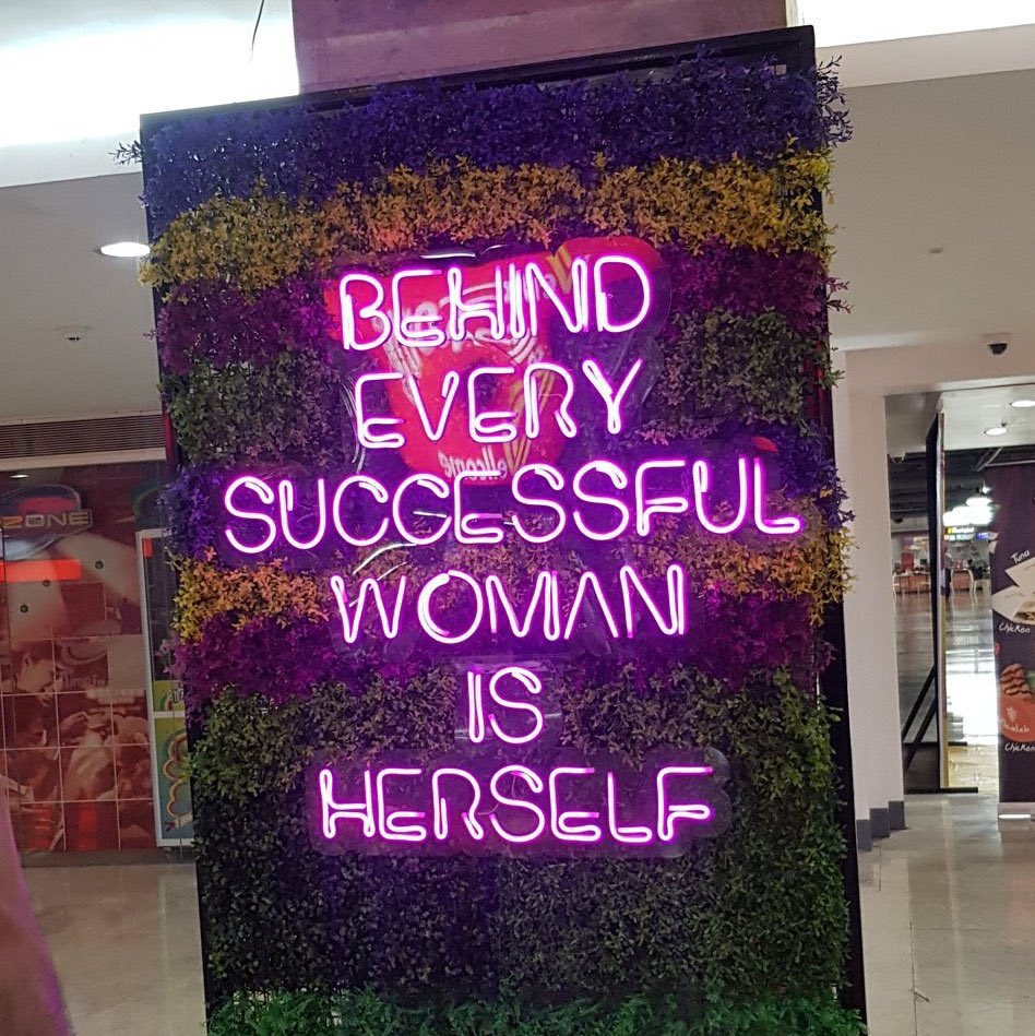 littlewomenfiIm's tweet image. omg