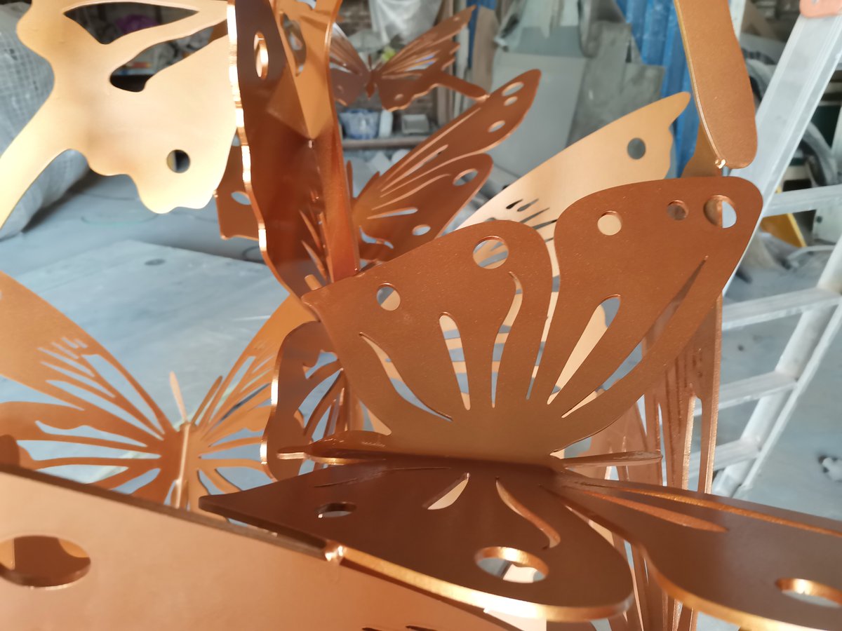 FoshanPutie_SS's tweet photo. Stainless steel butterflies sculpture
#stainlesssteel #sculpture #Metal #art #butterfly https://t.co/dx2EVTVREH