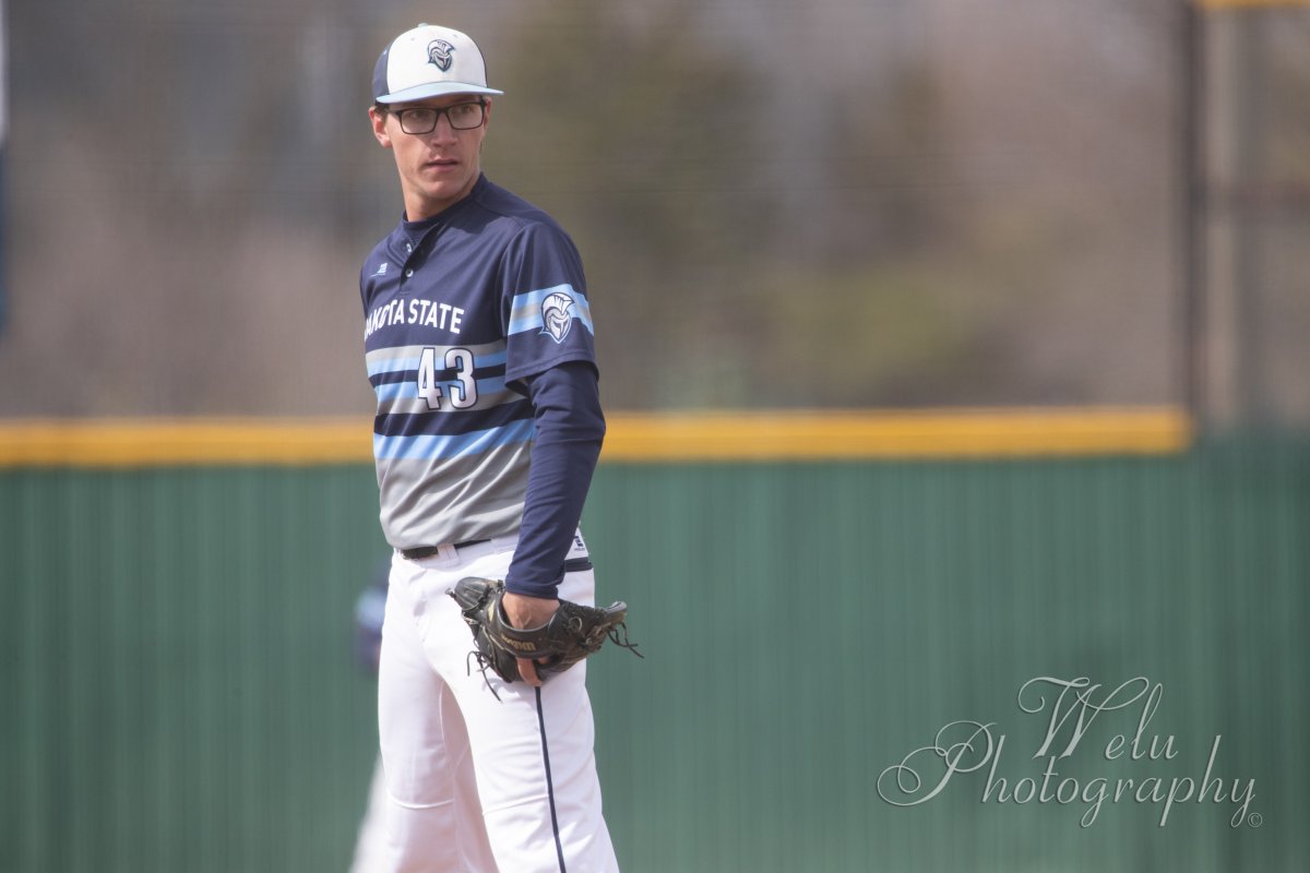 CodyWelu's tweet photo. Complete game shutout of a nationally ranked team. Awesome pitching @loganterfehr! https://t.co/PJWjIuQ0eO