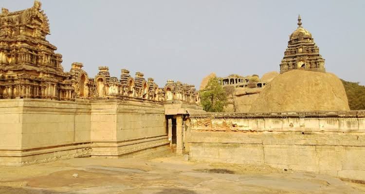 4. The massive temple complex is built around this boulder,keeping Main Deity in inner shrine.A gap on floor is filled with water, which is made by LakshmanJi’s arrow! On Temple south, there is natural well with image of Lord Krishna playing flute carved on inner wall boulder