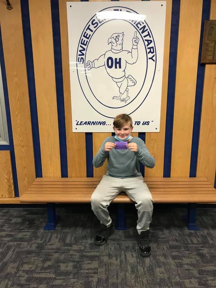fagan4class's tweet photo. Jaden was being a good friend to a classmate today. Great job Jaden!! ❤️ https://t.co/gZBFObVNUY