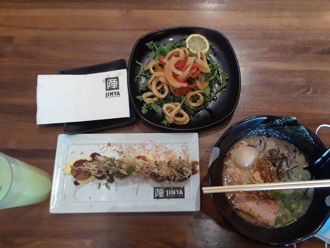 My lunch today. Tonkatsu Ramen. Calamari and Takoyaki balls. https://t.co/hflWk4soYa<a href="/tag/girlsfrontline"class="tags"><span>#girlsfrontline</span></a>