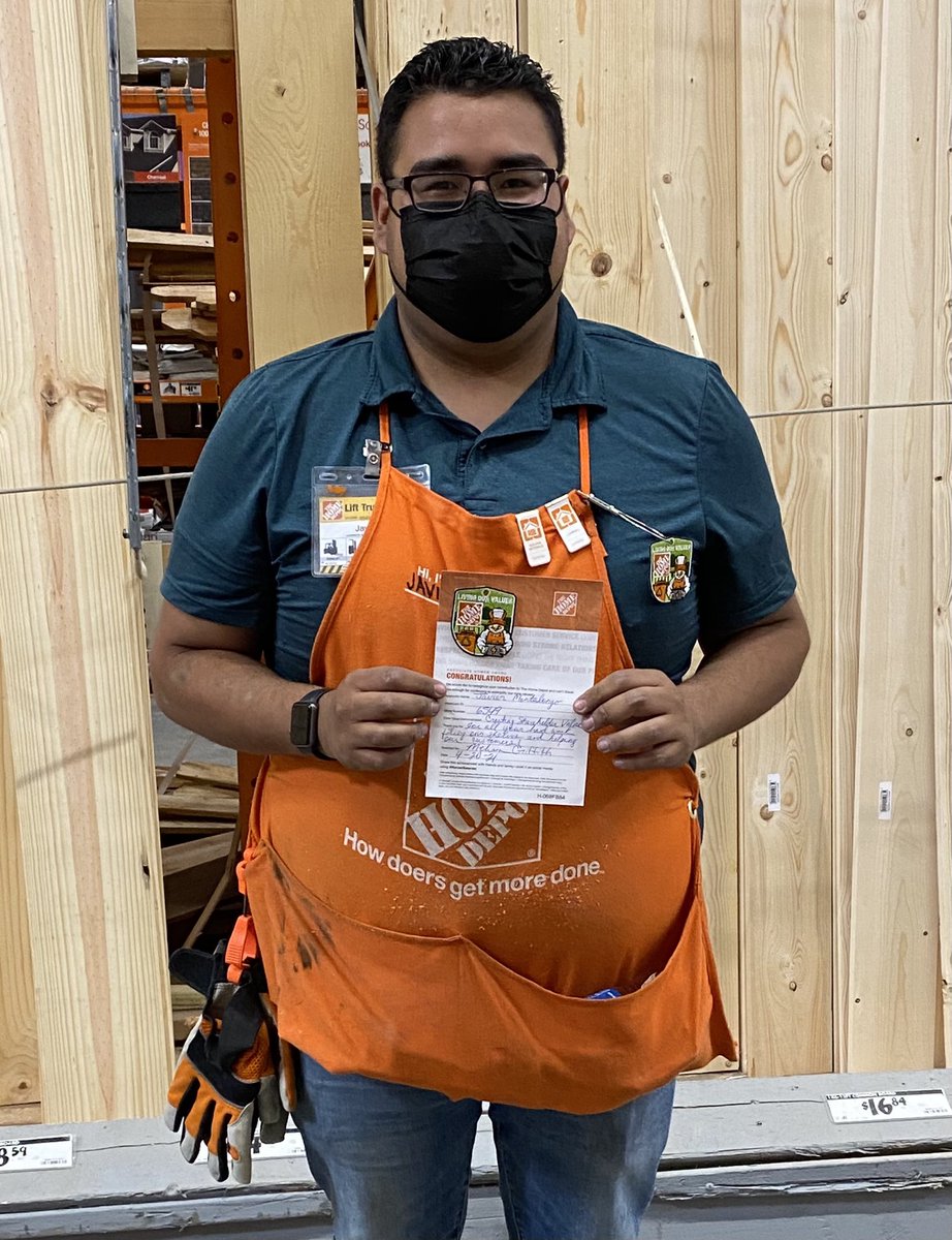 Congratulations Javier on your well deserved homer creating shareholder value. Two homers in one day, you are definitely delivering the Orange Promise! #badgerup <a href="/hcbellas/">hilda bellas</a> <a href="/terriarnold915/">Terri Arnold</a> @6549_Angel <a href="/CarpenterTrina1/">Trina Carpenter 🐾</a> <a href="/czech_steve/">Steve Czech</a> <a href="/mattspencer1983/">Matthew Spencer</a>
