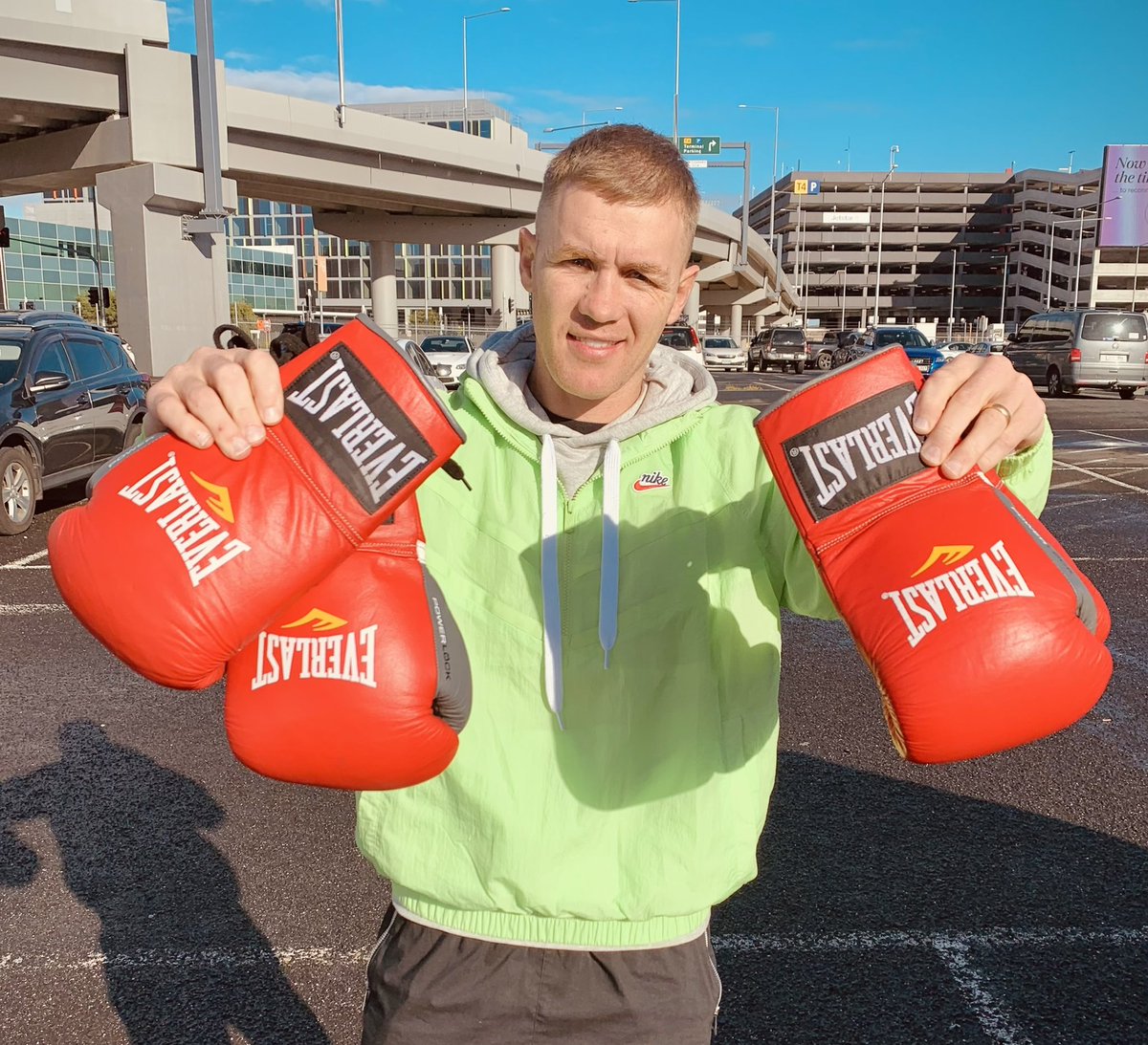 Ben Damon (@ben_damon) on Twitter photo The #GallenBrowne gloves crisis has been sorted thanks to <a href="/WillTomlinsonAU/">Will Tomlinson</a> 🥊 Geelong 🚘 Melbourne ✈️ Sydney 🚘 Wollongong 🥊 The #GallenBrowne gloves crisis has been sorted thanks to <a href="/WillTomlinsonAU/">Will Tomlinson</a> 🥊 Geelong 🚘 Melbourne ✈️ Sydney 🚘 Wollongong 🥊