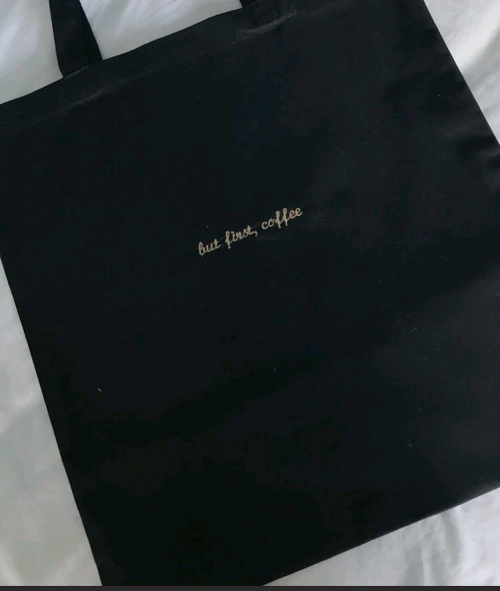 artwork_ra's tweet photo. Toty bags 🥺❤️
So cute design 😍 
Order ✨ https://t.co/jLvAD0kZRn