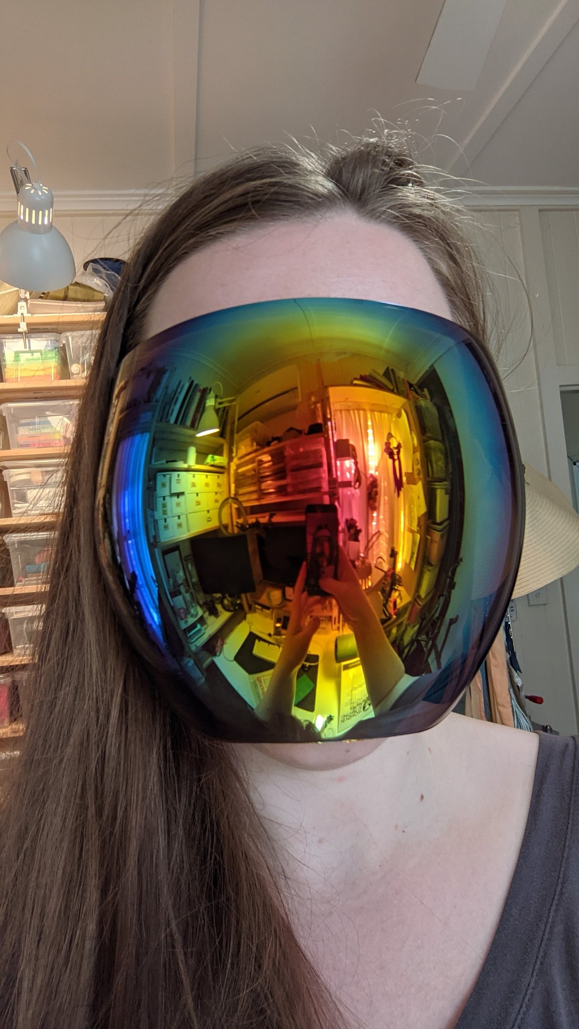 Best. Facesheild. Ever. https://t.co/GlxEsXfUG1
