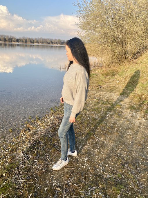 Wetter genossen und Ihr so ?   #sun #sonne #see #baden #jenny #tolleswetter #traumhafteswetter #wettergenie&szlig;en<a href="/tag/sun"class="tags">#sun</a><a href="/tag/sonne"class="tags">#sonne</a><a href="/tag/see"class="tags">#see</a><a href="/tag/baden"class="tags"><span>#baden</span></a><a href="/tag/sonnenschein"class="tags"><span>#sonnenschein</span></a><a href="/tag/spaziergang"class="tags"><span>#spaziergang</span></a><a href="/tag/jenny"class="tags"><span>#jenny</span></a><a href="/tag/tollertag"class="tags"><span>#tollertag</span></a>