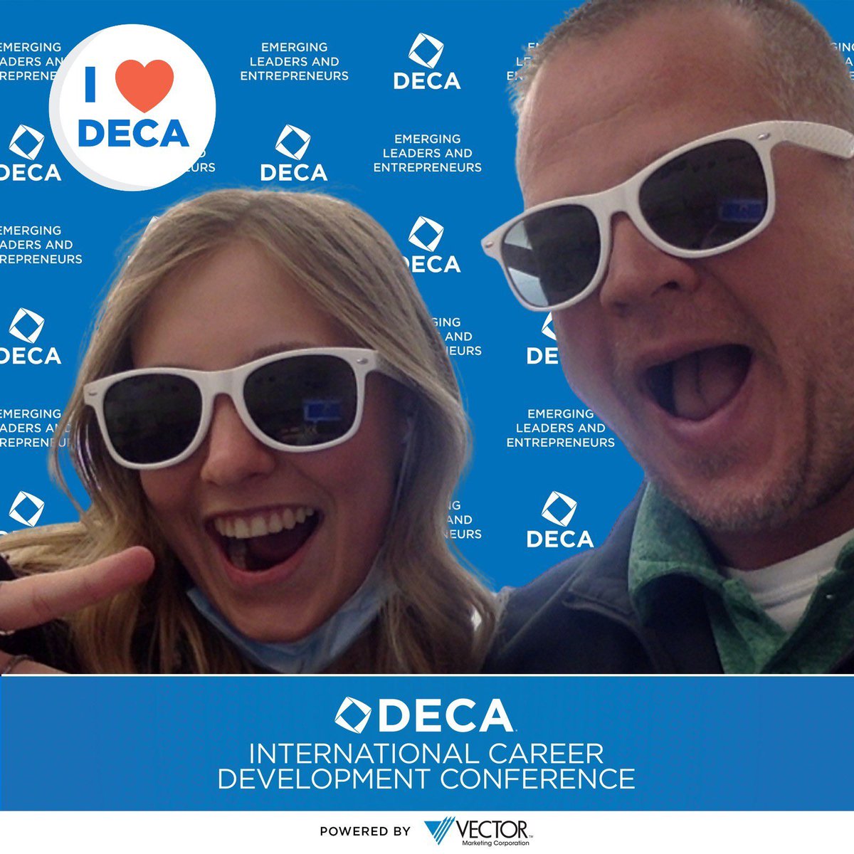 NORTHMONTDECA's tweet photo. What is DECA ICDC without selfies with sunglasses!!! A little relaxation and fun today after Emma and Allison did their role plays!!! #DECAICDC #Fun #VectorlovesDECA https://t.co/d6QP4TcyDD