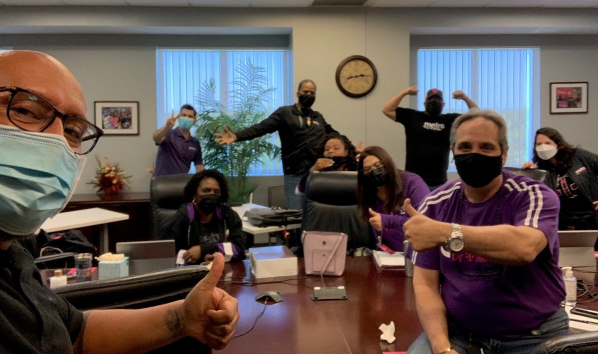 And this is how we started the the QBR Florida Tour last week!  So happy to see your smiling faces and planning our continued growth.  Thank you Miami North!
<a href="/jesse_jwilson/">Jesse Wilson</a> <a href="/TonyCBerger/">Tony Berger</a> <a href="/c_giannattasio/">Christy Giannattasio</a> <a href="/KamranPHP/">Kamran</a> <a href="/jamie_woodruff9/">Jamie Woodruff</a> #floridathunder