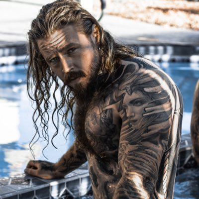 Looking to write some decent stories - Open to some banter - Selective at times - Might ship with high chems - Straight guy - No Minors! - Drama free zone!

RTs &amp; Likes appreciated!