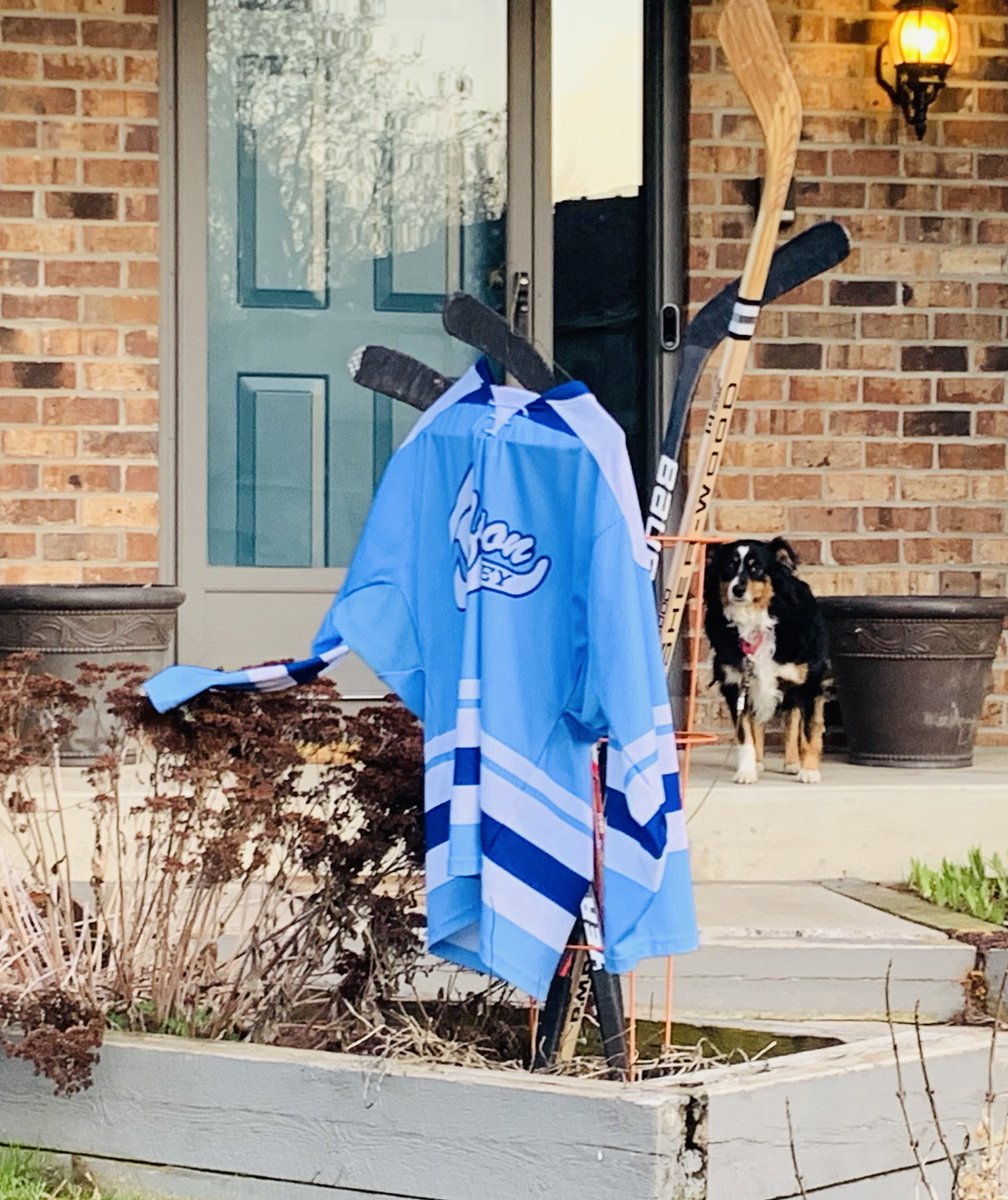 jaguarsbantamc's tweet image. Sticks out.
#gojags #coachryan