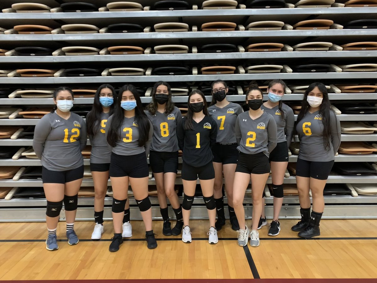 SunWarriorVB's tweet photo. Today ended a short but sweet girls soph &amp; varsity volleyball season. So proud of everyone’s commitment &amp; hard work during such a uncertain time. It wasn’t easy, but we gave it our all in a brand new conference! Thank you all for making this season possible!! #bleedmaroon https://t.co/74J09F9LpM