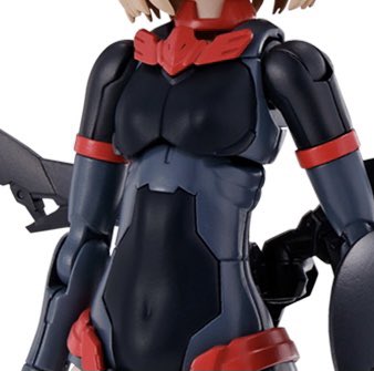 ちょっとアバラに見える様に造形してません?バンダイさん。 