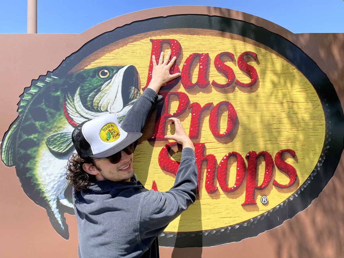 z_mijo's tweet photo. I Had To Kill The Bass 🎣🎣🎣 https://t.co/zWAQ5ERHLs