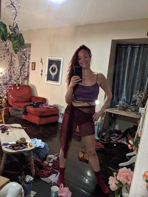 OK I know my house looks like mess but LOOK AT THE RESULT! I've never felt as pretty as I'm my own clothes<a href="/tag/designer"class="tags"><span>#designer</span></a><a href="/tag/dress"class="tags"><span>#dress</span></a>