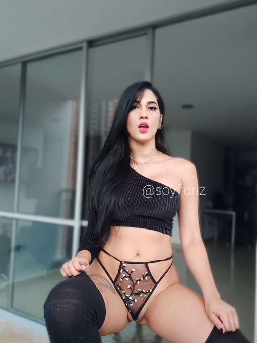 Dale like &hearts;️ y RT  Por delante o por detras? A mi me encantan por los dos 😈💦 Mi Onlyfans 70% de descuento<a href="/tag/onlyfans"class="tags"><span>#onlyfans</span></a>