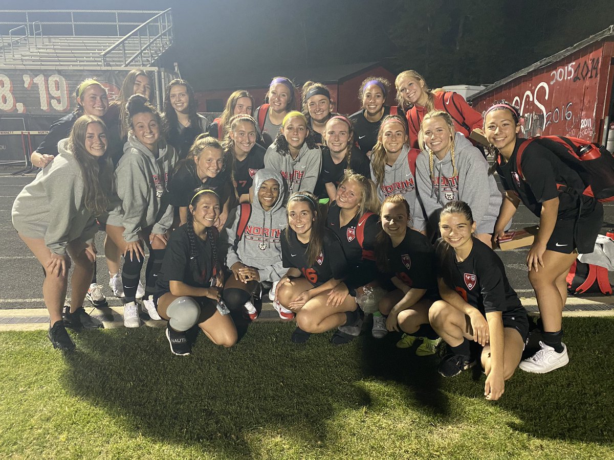 VG punch their ticket to the Sweet 16 with a 5-1 victory over Milton!! Bree (2), Shannon (2), and Chandler tally the goals, and the midfield and defense put in an amazing, work-horse performance!!
