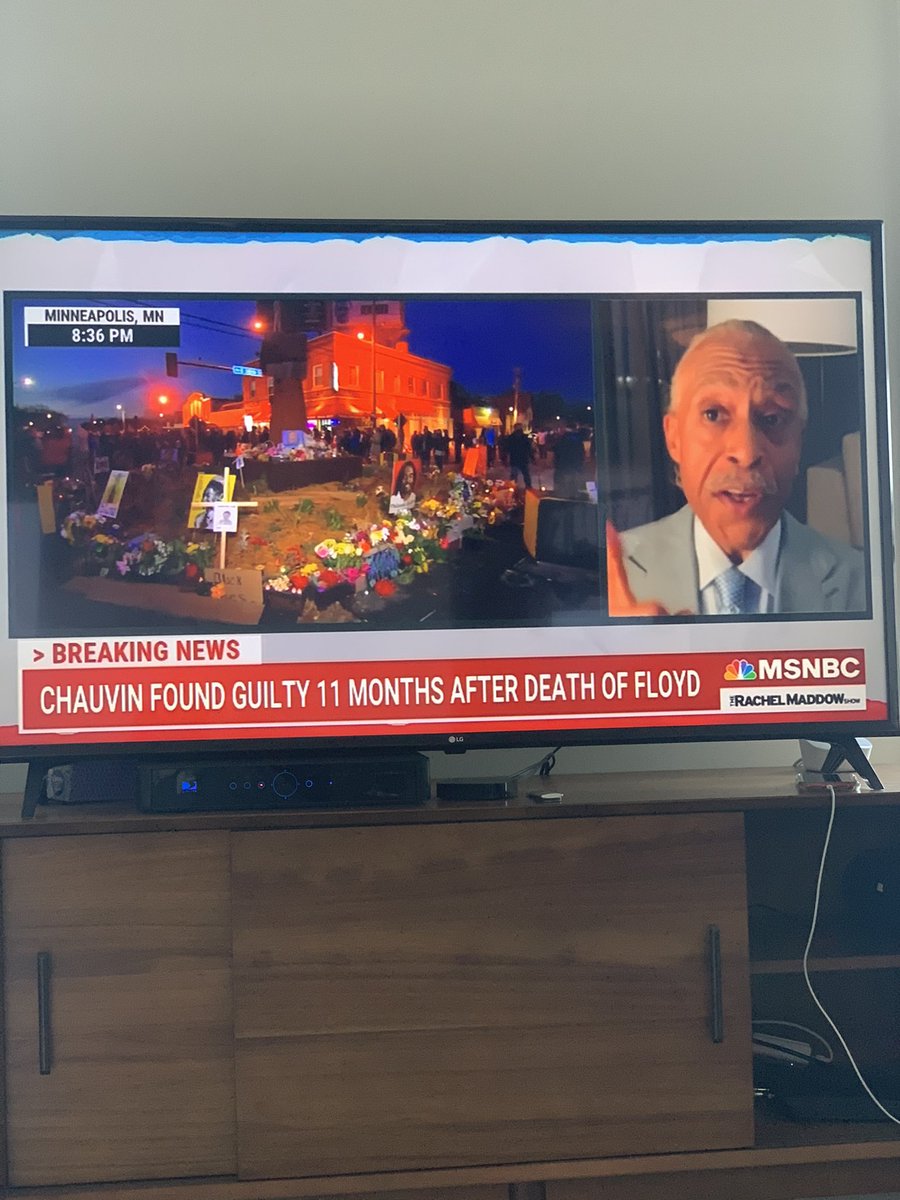 LibberalT's tweet image. Rev @TheRevAl on @maddow talking about intergenerational interracial movements making federal progress. Let’s make the George Floyd Justice and Policing Act happen. Time to move this change forward..