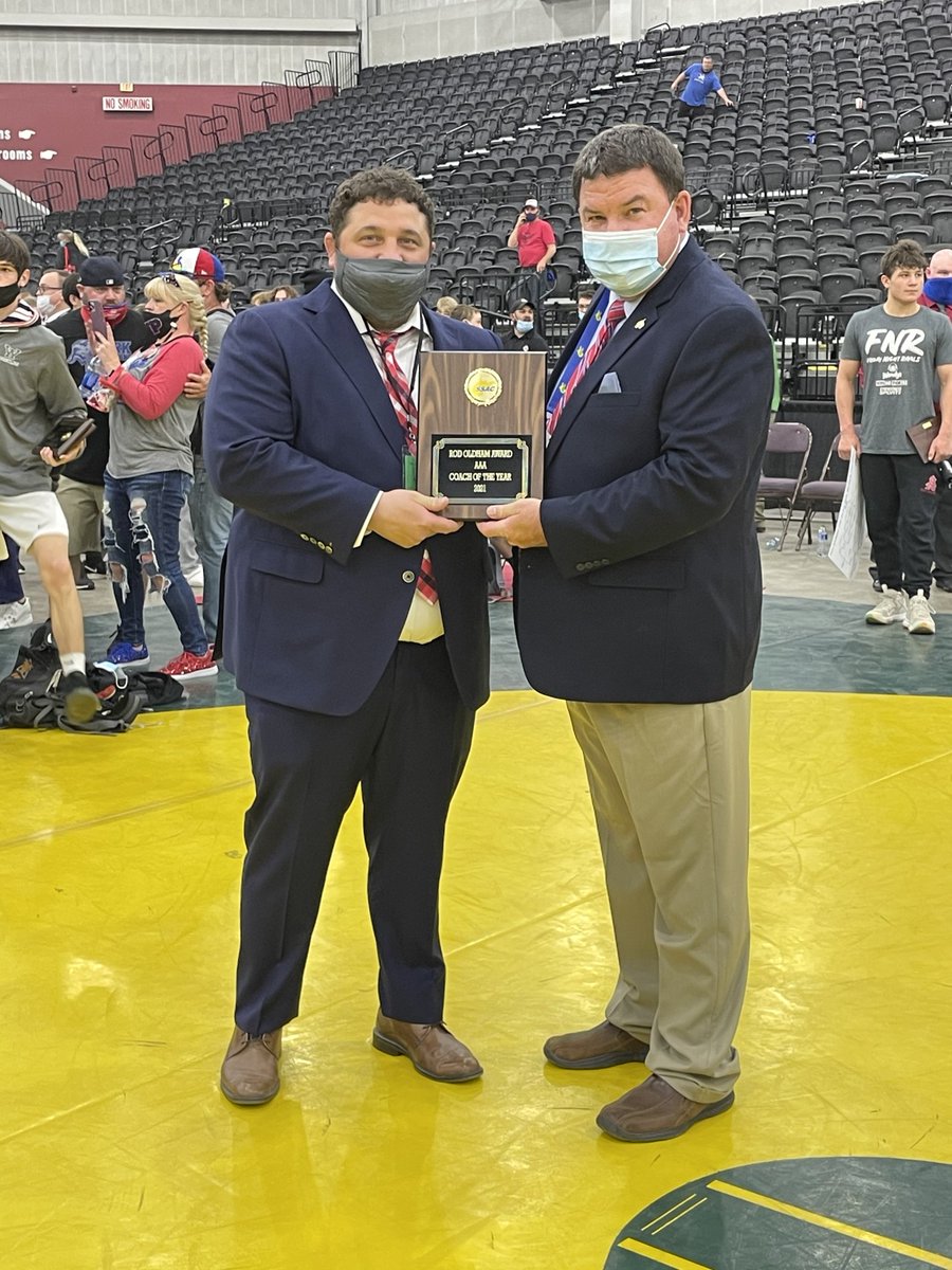 Mr. Bernie Dolan, Executive Director of the WVSSAC presented the Class AAA 2021 Rod Oldham Coach of the Year award to Anthony Regalbuto, Spring Mills High School. Congratulations!