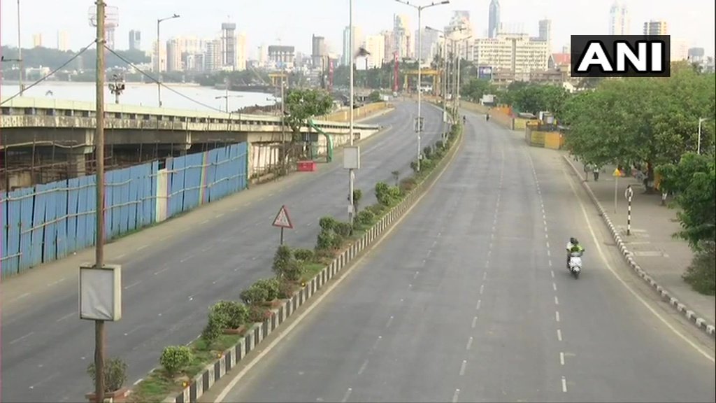 ndtv's tweet photo. Maharashtra government has imposed statewide restrictions till May 1st; Section 144 imposed across the state. Visuals from Mumbai's Marine Drive in Mumbai (ANI) https://t.co/ghk2U3iaop