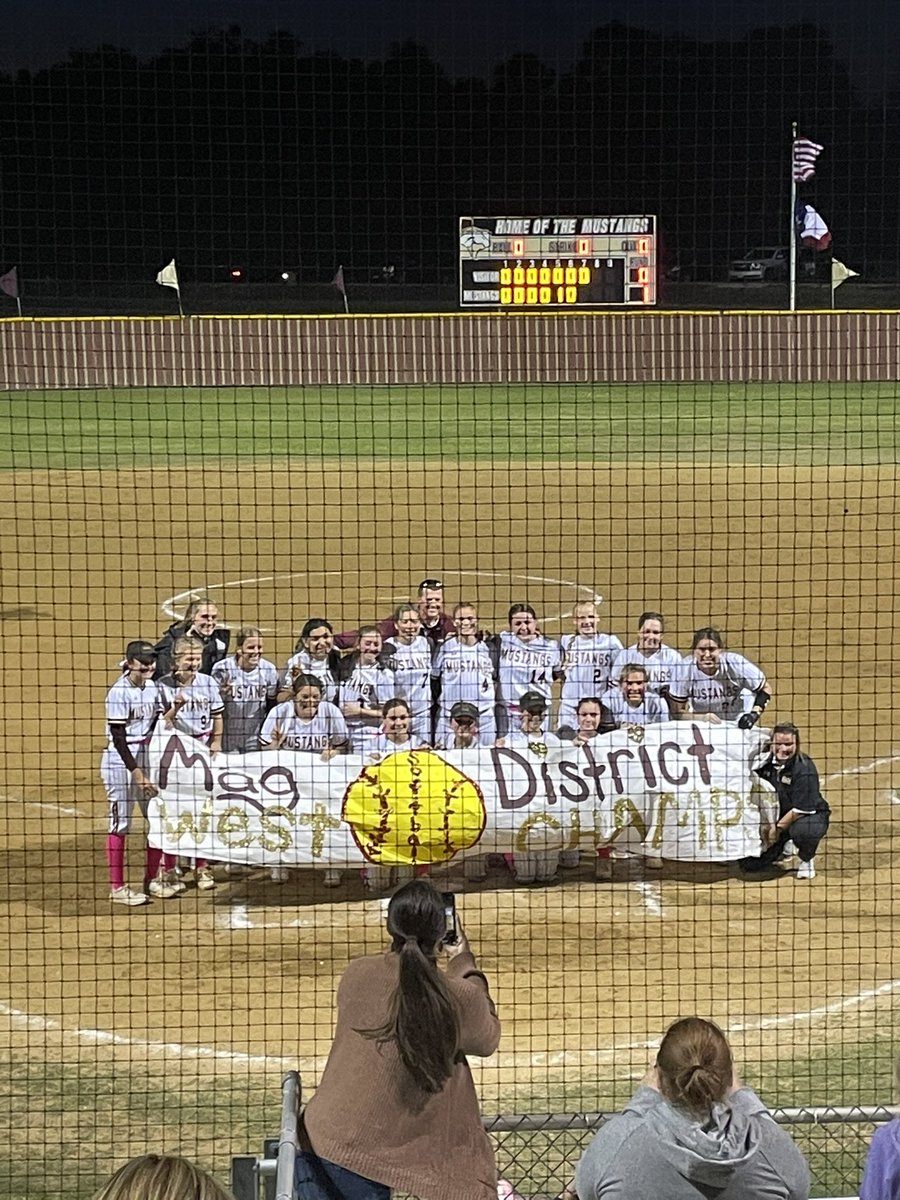 stevetheray's tweet photo. So much fun announcing @mwhs_softball this season! #districtchamps https://t.co/PPA8Znveby