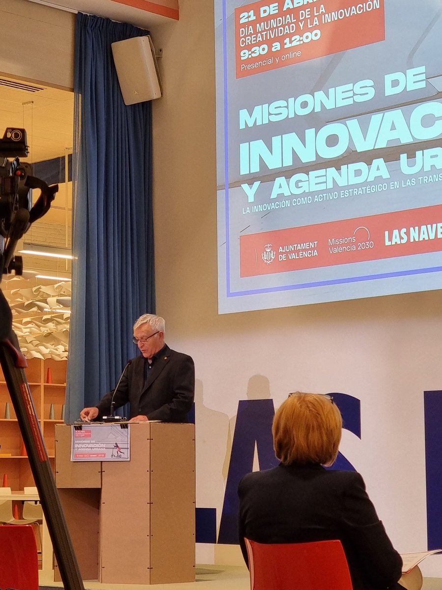 PovedaMerce's tweet photo. Joan Ribó apertura la jornada "Misiones de Innovación y Agenda Urbana" en Las Naves @LasNavesINN @AjuntamentVLC en el Día Mundial de la Creatividad y la Innovación #missionsvlc2030 https://t.co/OcE0k9zf9H