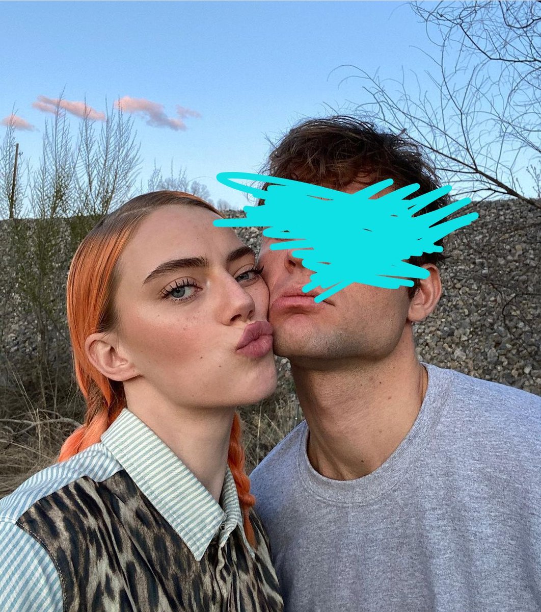 xpenmnd's tweet image. planes para su boda que había sido pospuesta debido al embarazo.

En abril, cuando los mellizos cumplían tres meses, la pequeña familia de cuatro regresa a Villa RB instalándose en el departamento de WJin, avisando de su regreso a todos sus familiares y amigos.—