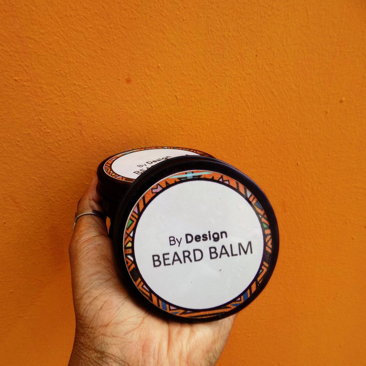 ItsAll_ByDesign's tweet photo. Winter is fast approaching and our beard balm is perfect for that extra moisture your beard needs. 🧔🏻🧔🏼🧔🏽🧔🏾🧔🏿 https://t.co/TIlpXtZiMC