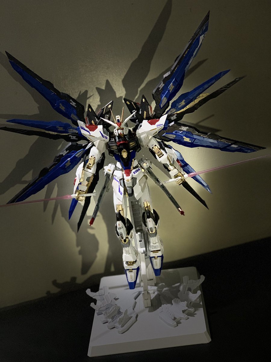 selewiii's tweet photo. #gundam #strikefreedom https://t.co/19G3YI22XF
