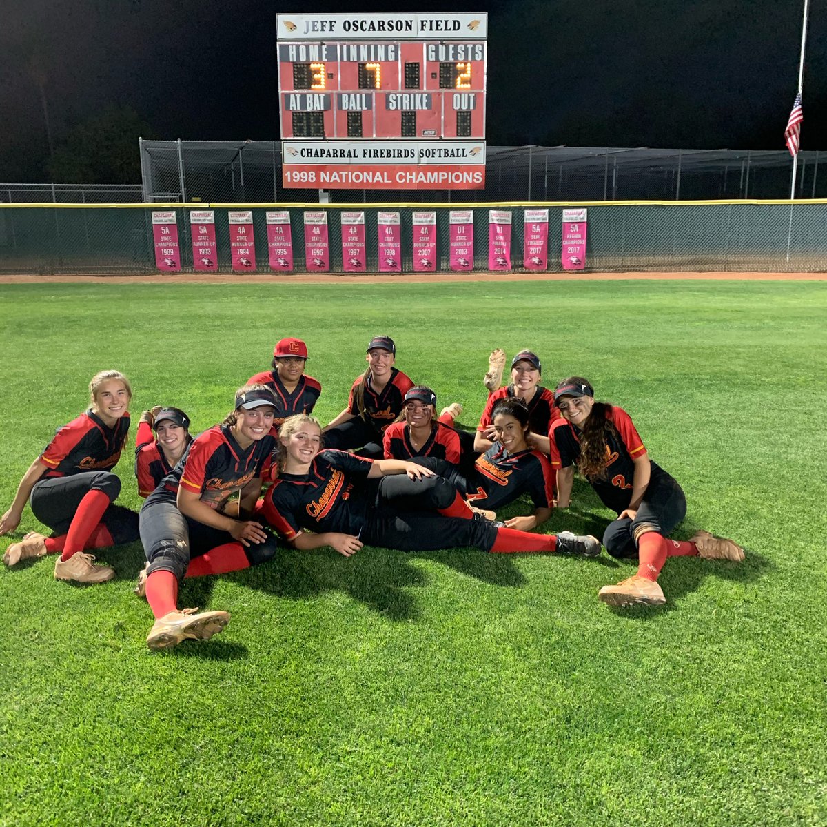 HUGE win for the birds. Freshman Peyton Clifford with a walk off single in the 7th to push the birds to a 3-2 win over Pinnacle. #dubs #chaptownusa