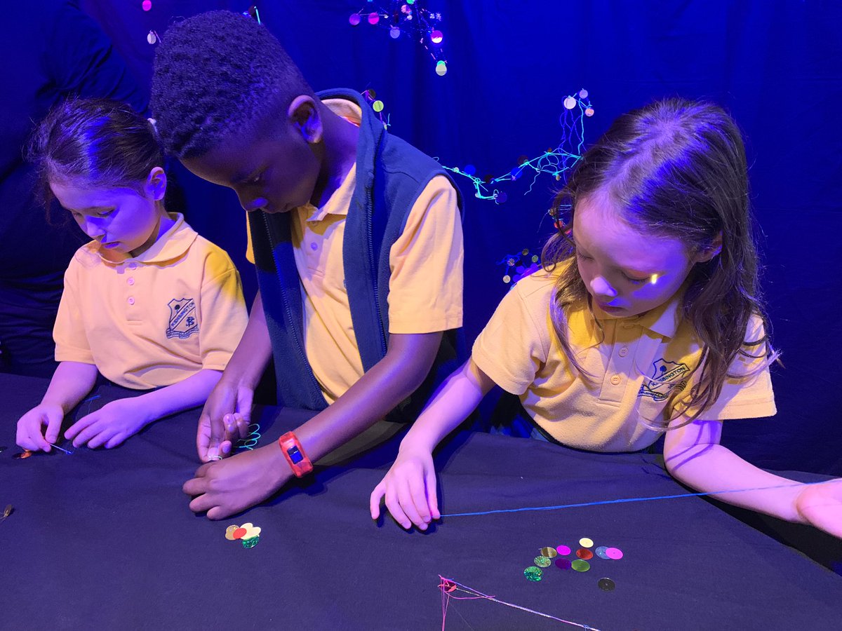 KENSINGTONPS's tweet photo. Year 2 loved being part of the Creative Leadership in Learning program @SydOperaHouse. We sewed as part of #AdornedParamatta  collective project: AwakeningEvenfall #SOHLearning https://t.co/EiaDrrrvyk