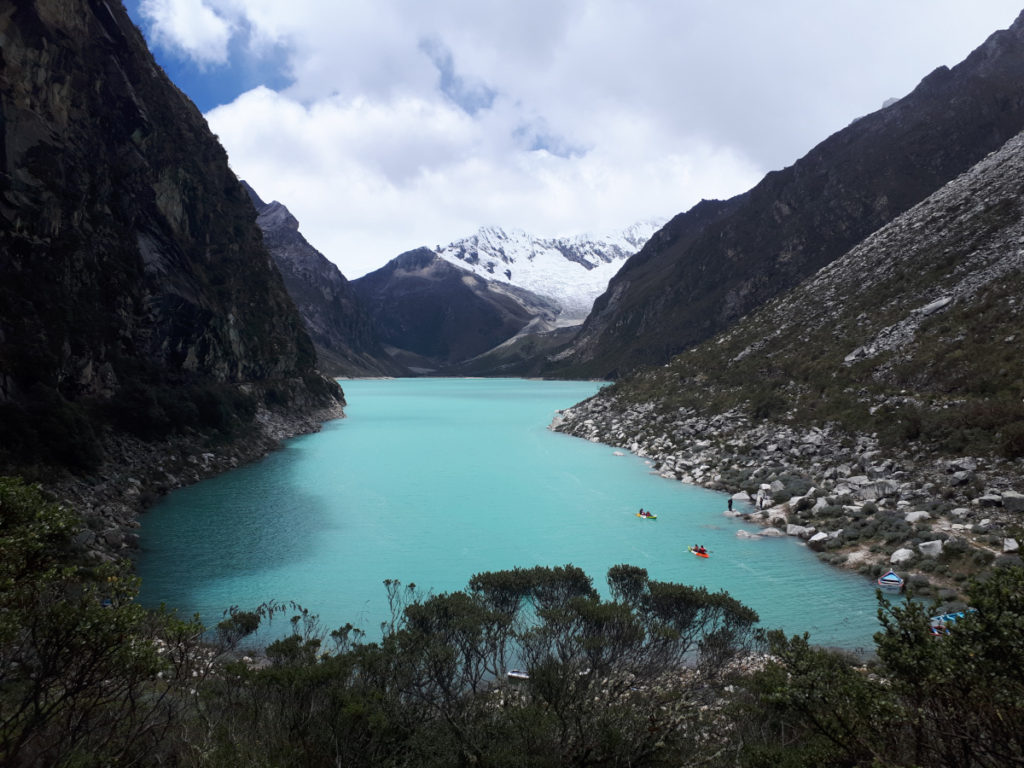 And next we're off to see Lake Parón in the Peruvian Andes. It's the largest lake in the Cordillera Blanca Range of the Andes and is surrounded by several snow covered peaks. The lake is a lovely turquoise color due to a high level of dissolved lime (from limestone) in the water.