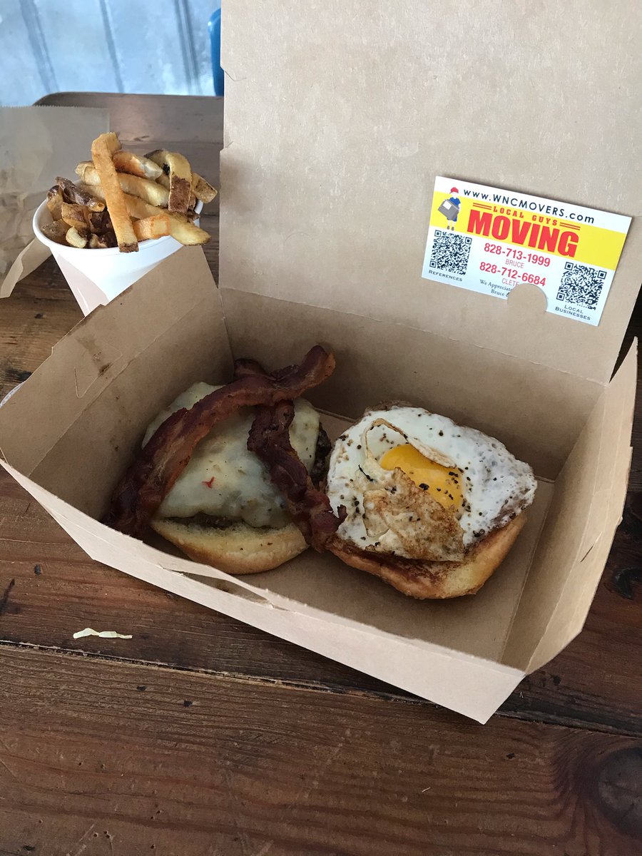 LocalGuysMover's tweet photo. Hendersonville Waynesville Weaverville in Western North Carolina #WNC  #NC #photographer #auctioneer #eBay #marketing #entrepreneur @D_StarMagnet33 @GratefulHolden #grateful #chef #pilot #review of Farm Burger South Asheville by local guys moving company
https://t.co/3LpnNnWUGV https://t.co/Ayc8Fe20ji