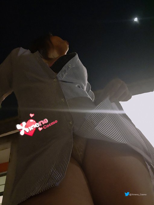 Dicen que el sol☀️ ve tu cuerpo,  pero solo la luna🌜 ve su pecado.😈 https://t.co/Irrwi9kVFK