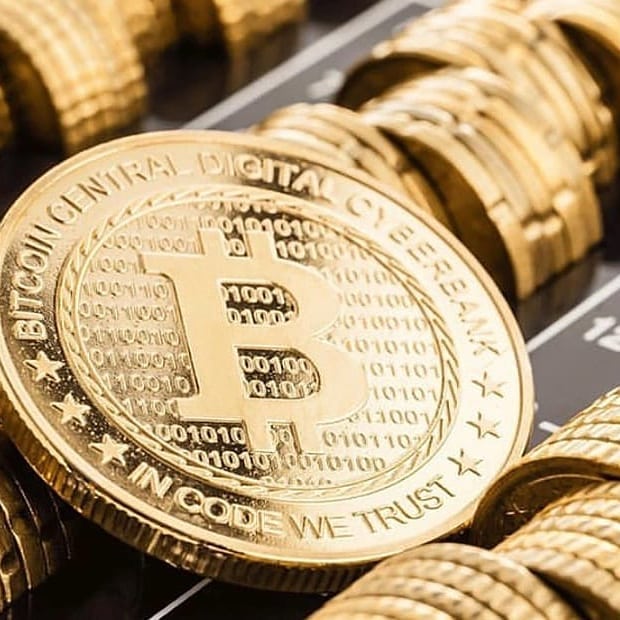 Sabrina0p's tweet photo. Bitcoin Price Can Hit $20K When US Banks Invest 1% of Assets — Analyst
.
.
Invest in bitcoin today 
Send a message let’s get started ASAP https://t.co/95U317SPix