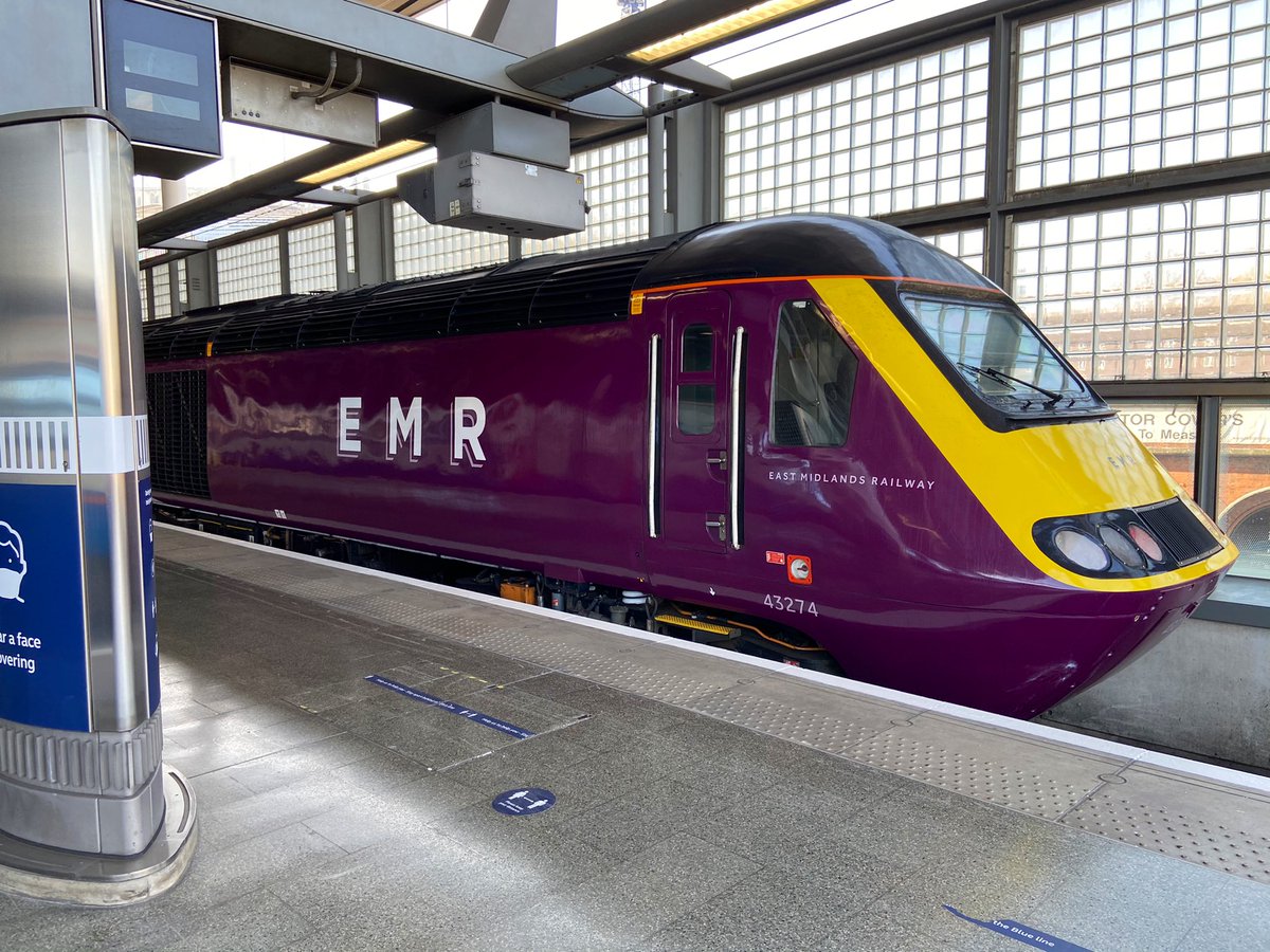 MartynSpencer10's tweet image. #hstbash #yesemr #trainsoftwitter #uktrains #intercity125 #hst #highspeedtrain #class43 20/4/21 43274 @ St Pancras @dominichames @thelegoguard @JDrvr @mole259 @thesatnav89 @WilsonBone @mattymidland @HiPa_IC125_ @MrTimDunn @TraceyDagley