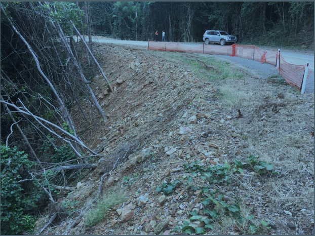 QReconstruction's tweet photo. .@WujalWujal have been working hard to repair and protect China Camp Road.
These works were made possible thanks to $3.8 million in joint funding from the Commonwealth and Queensland Governments under the Disaster Recovery Funding Arrangements. #DRFAQld https://t.co/dJup9Pr3OK