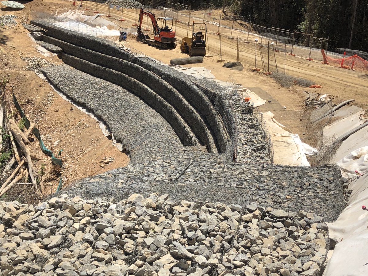 QReconstruction's tweet photo. .@WujalWujal have been working hard to repair and protect China Camp Road.
These works were made possible thanks to $3.8 million in joint funding from the Commonwealth and Queensland Governments under the Disaster Recovery Funding Arrangements. #DRFAQld https://t.co/dJup9Pr3OK