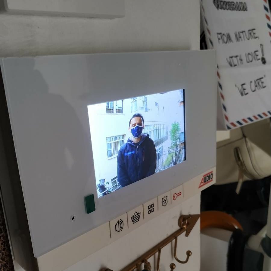diyafoncu's tweet photo. Çankaya'da Özlem Apartmanı da https://t.co/Q1LEGMjlxt u tercih etmişlerdir. Hayırlı olsun. #görüntülüdiafon #diafon #ankaradiafon #diyafoncu #diafoncu #akıllıkilit #merter #akıllıkilitankara https://t.co/scwvAQxuZX https://t.co/IH7ZvuncmA
