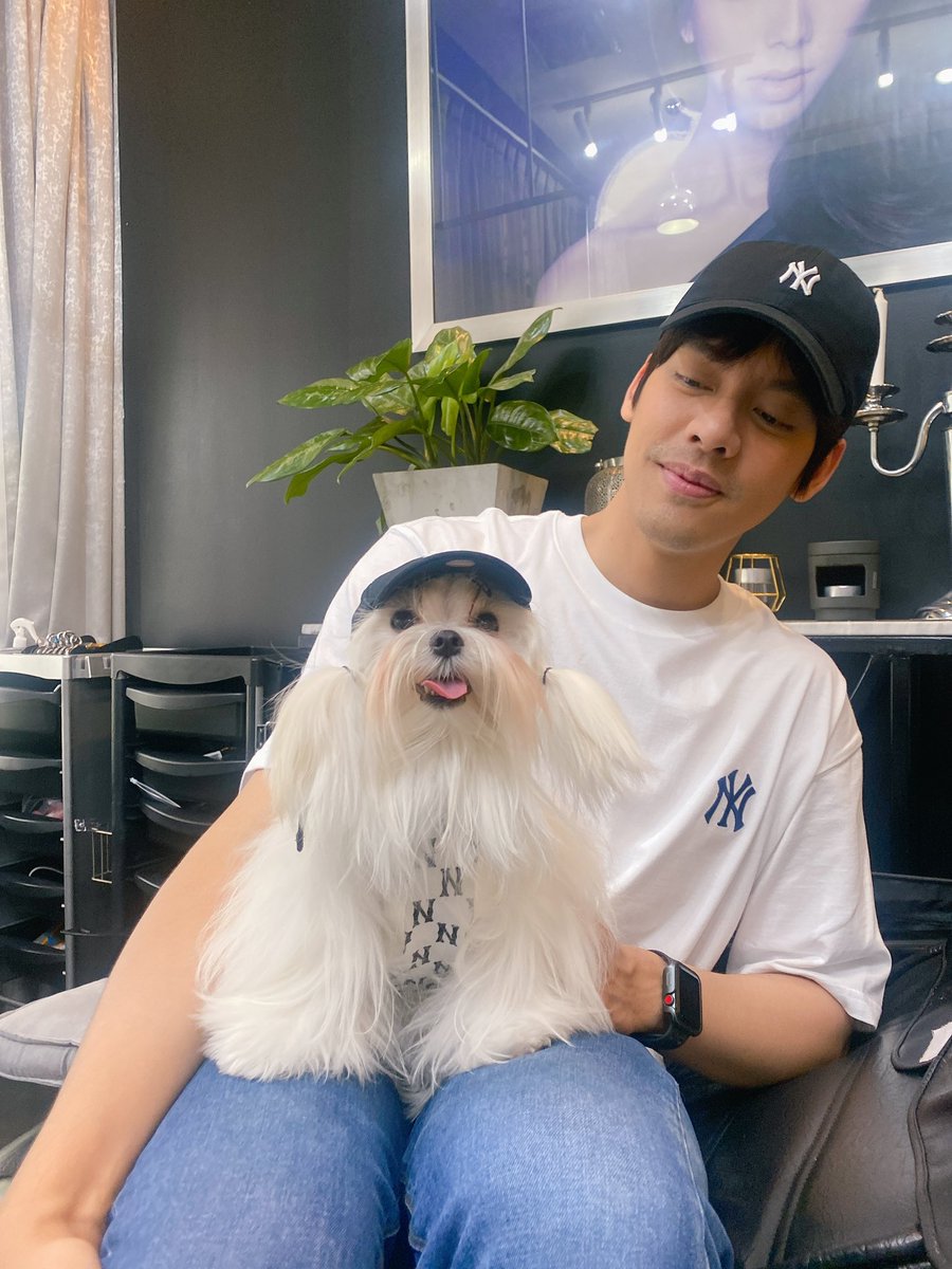 TaeTeeformosa's tweet photo. Handsome to much 😊😊 

@tae_darvid🐶❤️ #MLBxTaeDarvid #taedarvid https://t.co/fGV80vKC9B