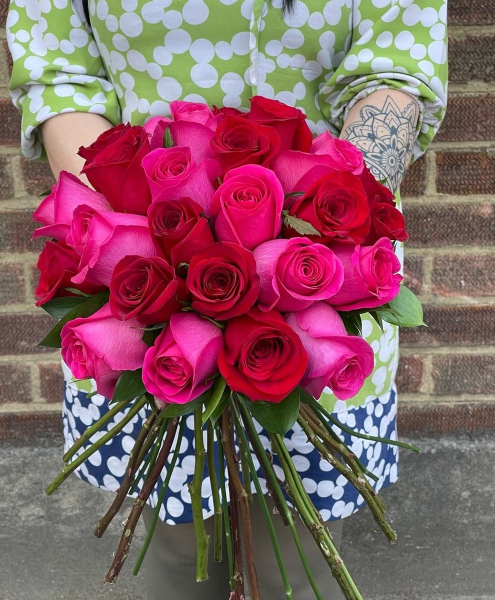 OnlyRoses tweet media