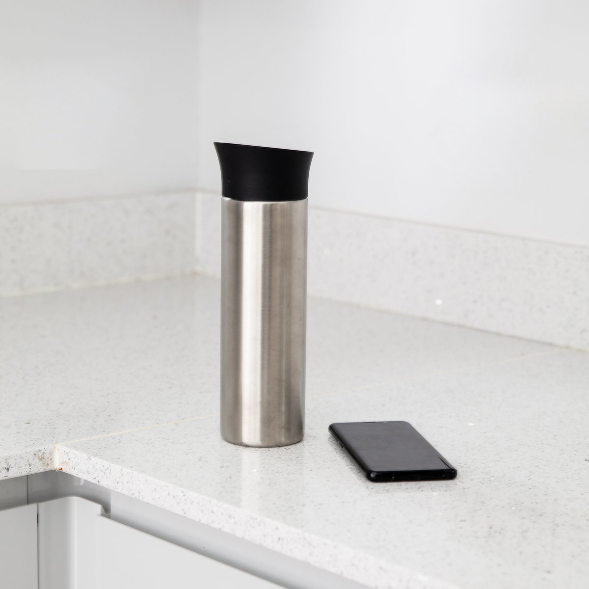 AddisHome's tweet image. Returning to the office or out and about then perhaps time to invest in one of these?  The serenity flask.  Hydration on the go that doesn&apos;t cost the earth. For your hot drinks or cold drinks.  Keeping them warm or cold for up to 8 hours.   
#wednesdaywisdom #addishome #askaddis