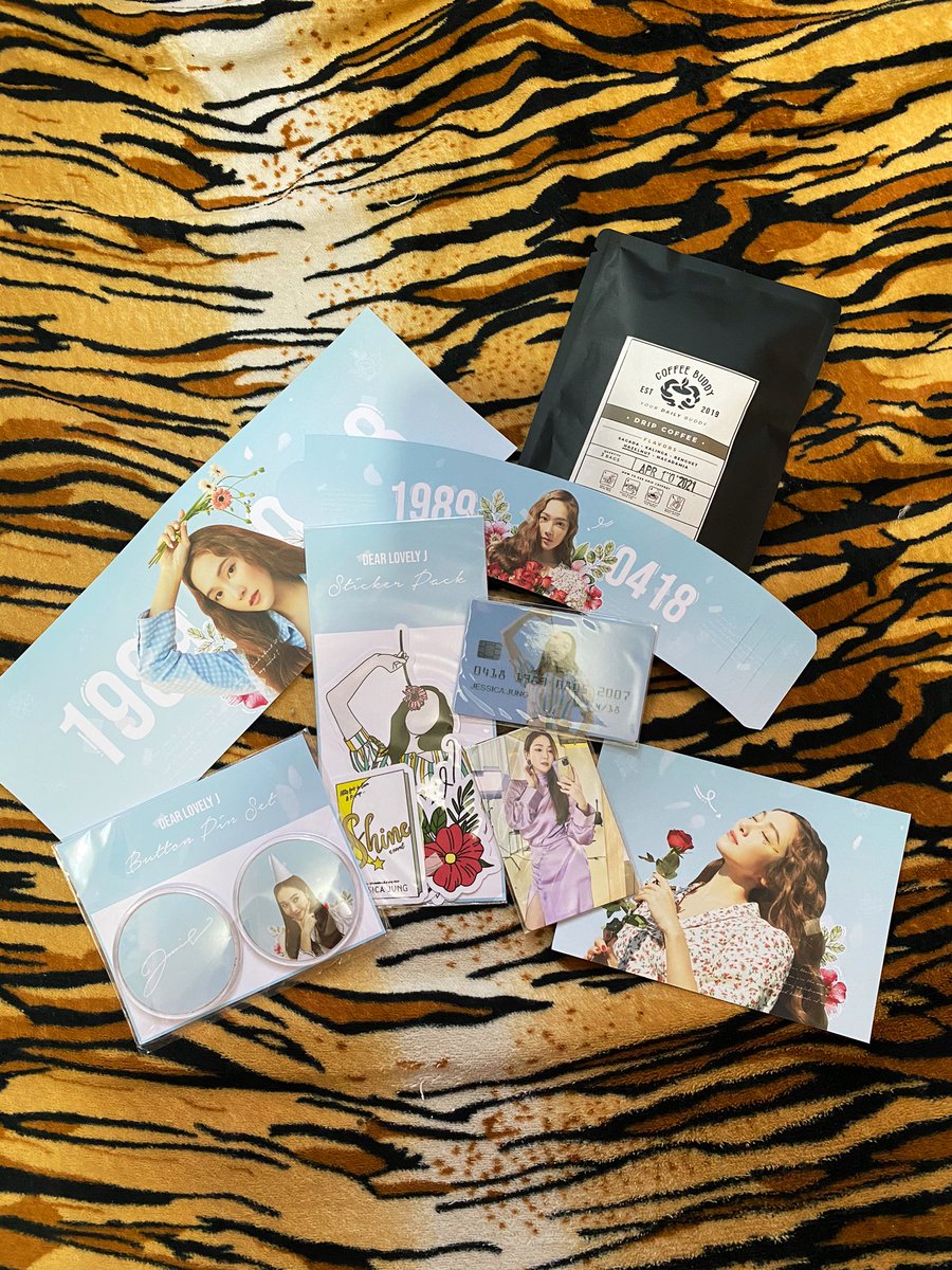 JeSuisKATRINA's tweet photo. Finally received my CSE kit for Jessica’s
bday! 😍
#BlossomInSpringWithJessica
#OurStarJessicaDay
huhuhu I also won her photocard!
Thank you so much for this event.
@GGPhilippines
@gsphsupport
@gsph_official https://t.co/CpLRrWfxFZ