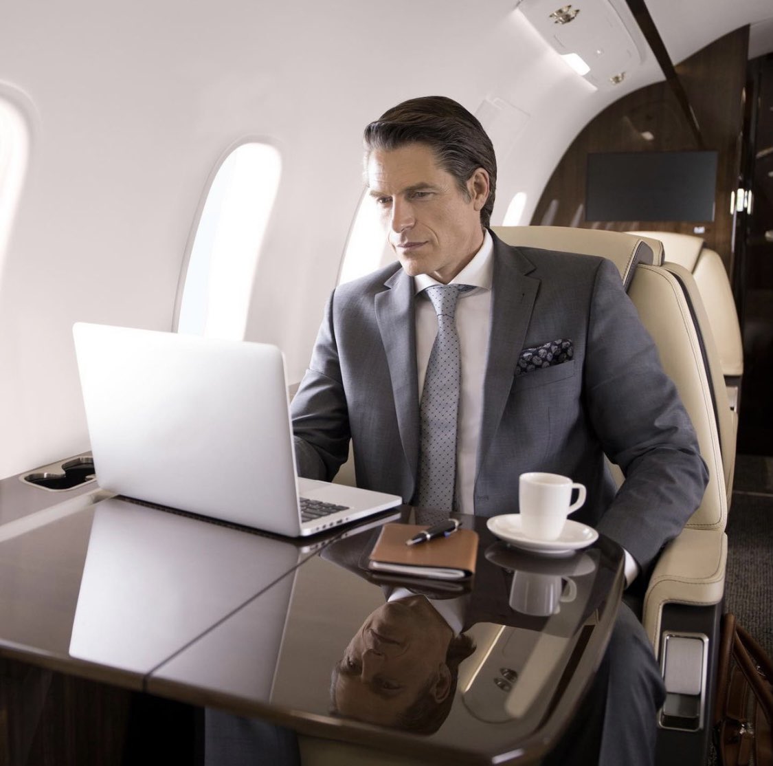 #SPECAviationSM
By offering a wide range of services such as satellite phone and internet access during your flight you don’t have to worry about your business anymore. It will be always within reach! 
•
•
•
#businessman #businessaviation #challenger #bombardier #CL650 #safety 
