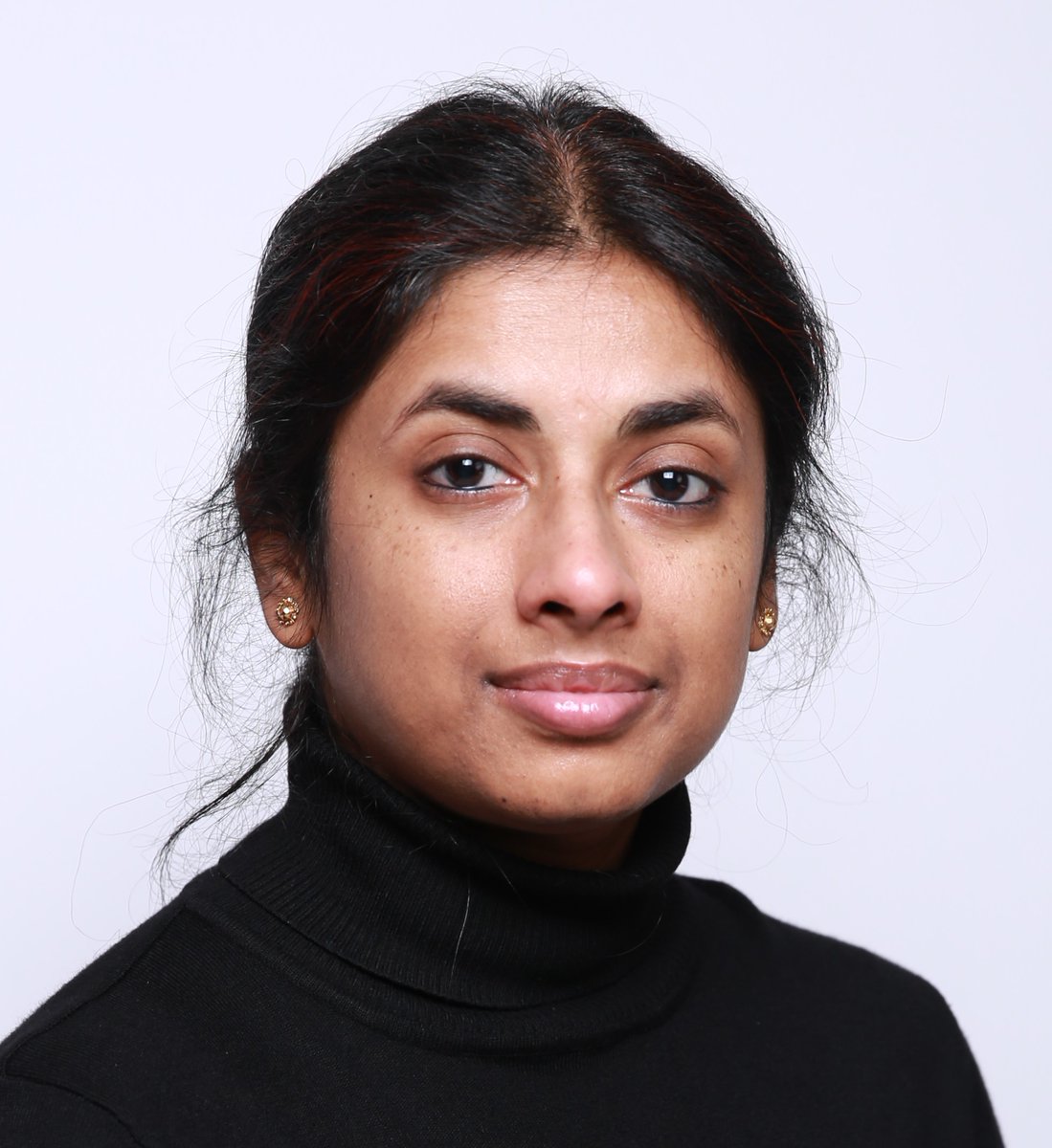 HBAnet's tweet image. Bonjour! I&apos;m @SurayyaTaranum director of operations for #HBAParis &amp;amp; I&apos;m excited to join you on day 4 of the #NationalVolunteerWeek social media takeover! Stay tuned as I share why I love being involved with the HBA! #HBAimpact #HBANVW21 #NVW @hbanet_eur ow.ly/FvG030rEFxD