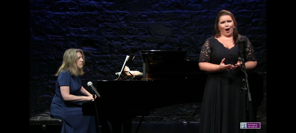 Mezzo-Soprano @TaraErraught with a stunning perfomance today as part of @NUIGArtsAction free Lunchtime Concert Series. Accompanied by @DearbhlaPiano @nuigalway