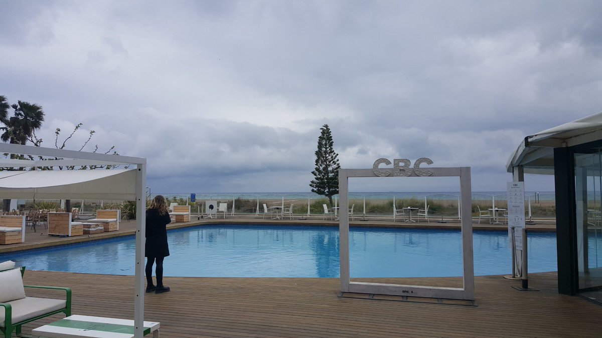 Esta mañana hemos recorrido buena parte de los atractivos para el turismo Mice que hay en el #BaixLlobregat. Hoteles (<a href="/DoubleTree/">DoubleTree by Hilton</a>), restaurantes, bodegas (<a href="/fincacanestella/">Bodegues Can Estella</a>) y hasta la <a href="/CriptaGaudi/">Cripta Gaudí</a>! ¡Unas visitas muy productivas para atraer eventos a la comarca.