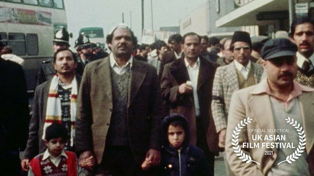 Roots (@rootsshortfilm) on Twitter photo Proud & excited to share 
Look at Us
@ukasianfilmfestival 2021
World Premiere ✨🔥💥🎉
A homage to those who came before us, and to the Pakistani diaspora who remain resilient in the face of adversity and prejudice in ‘Great’ Britain.
26th May - 6th J… instagr.am/p/CN7Wh9UFXXK/ Proud & excited to share 
Look at Us
@ukasianfilmfestival 2021
World Premiere ✨🔥💥🎉
A homage to those who came before us, and to the Pakistani diaspora who remain resilient in the face of adversity and prejudice in ‘Great’ Britain.
26th May - 6th J… instagr.am/p/CN7Wh9UFXXK/