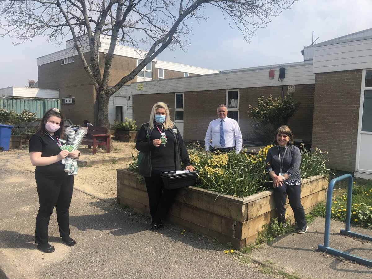 Thank you to <a href="/CardiffBayChamp/">Morrisons Cardiff Bay Champion</a> <a href="/Morrisons/">Morrisons</a> for a wonderful donation of sunflower seeds, compost and paper cups for planting. We can’t wait to start growing flowers in Year 1 and 2. <a href="/EcoSchoolsWales/">Eco-Schools Wales</a>